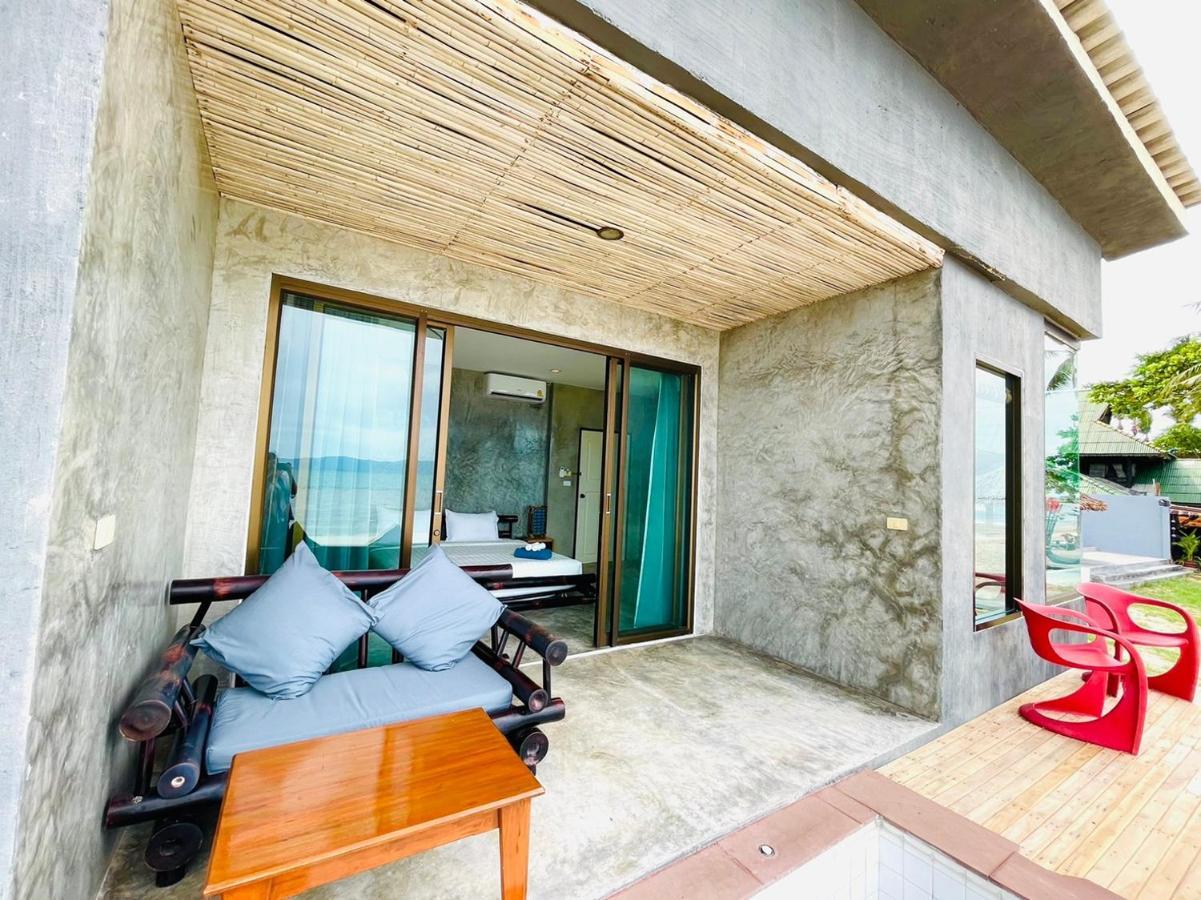 The Sea Resort Хаад Рин Екстериор снимка