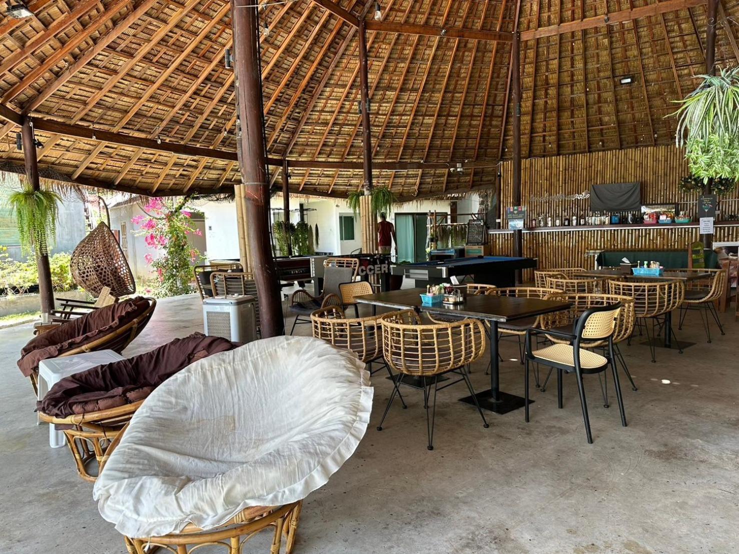 The Sea Resort Хаад Рин Екстериор снимка